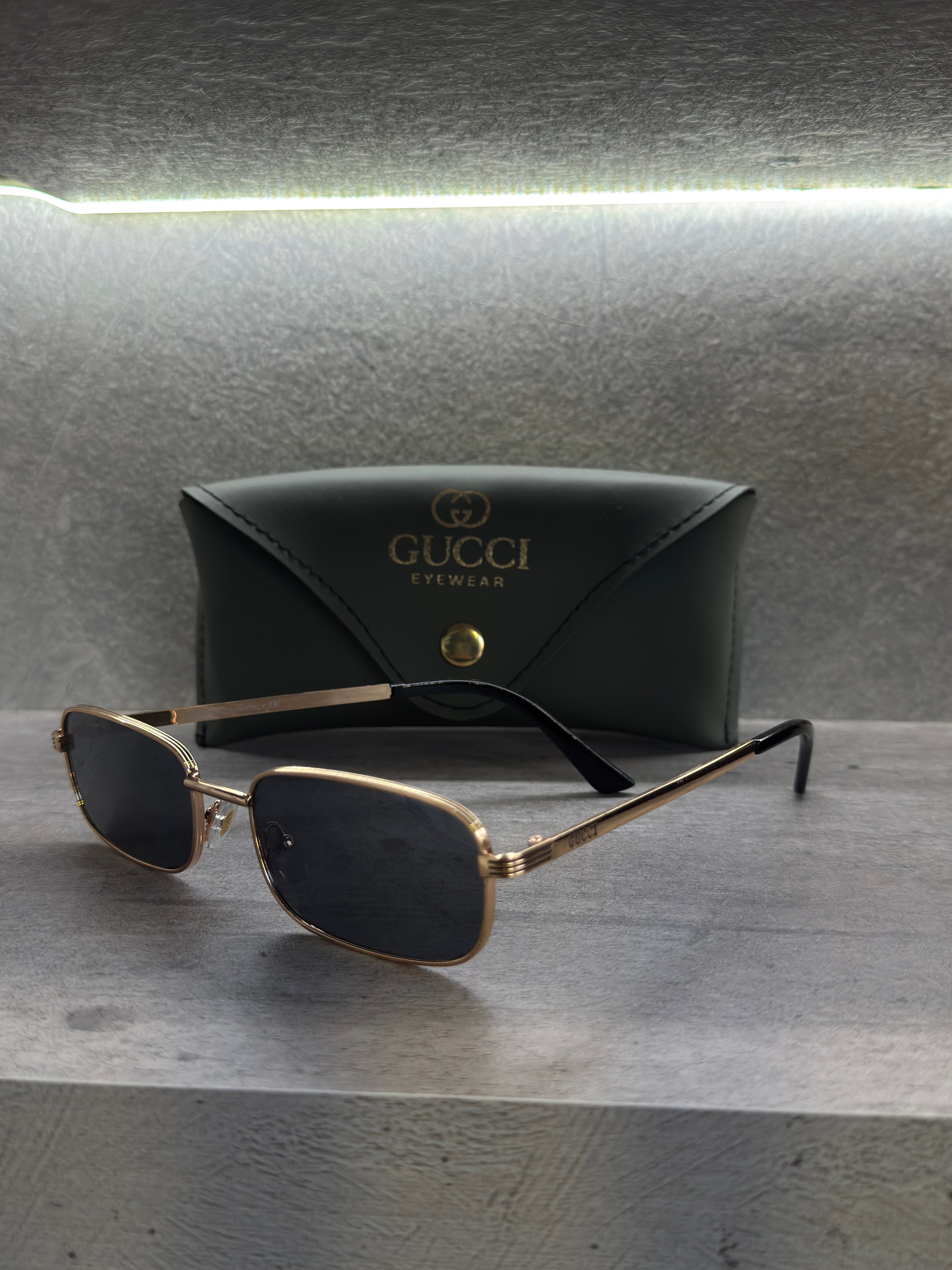 ΓΥΑΛΙΑ GUCCI - 1070